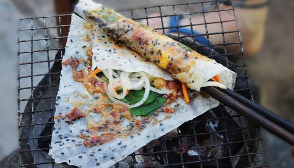 Bánh tráng nướng mắm ruốc - Quảng Ngãi